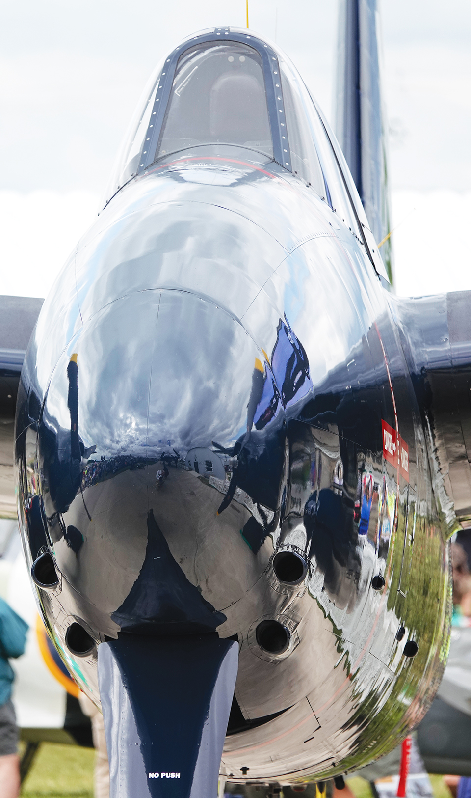 A Tail of Two Kitties F7F Tigercats EAA AirVenture Oshkosh 2018